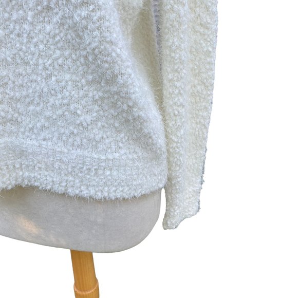 Falls Creek Cream Boucle Chunky Textured Eyelash Turtleneck Knit Sweater-L. - Picture 6 of 10